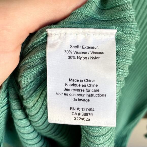 NWT Heartloom Marija Ribbed Cutout Long Sleeve Sweater Dress - Picture 5 of 6